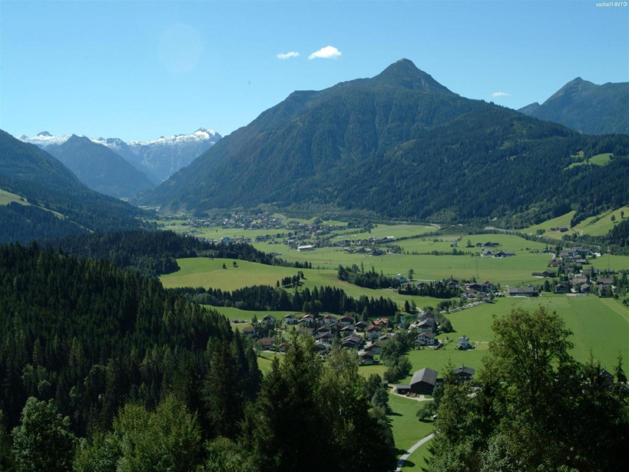 Apartment Near Flachau With Mountain View Exterior photo